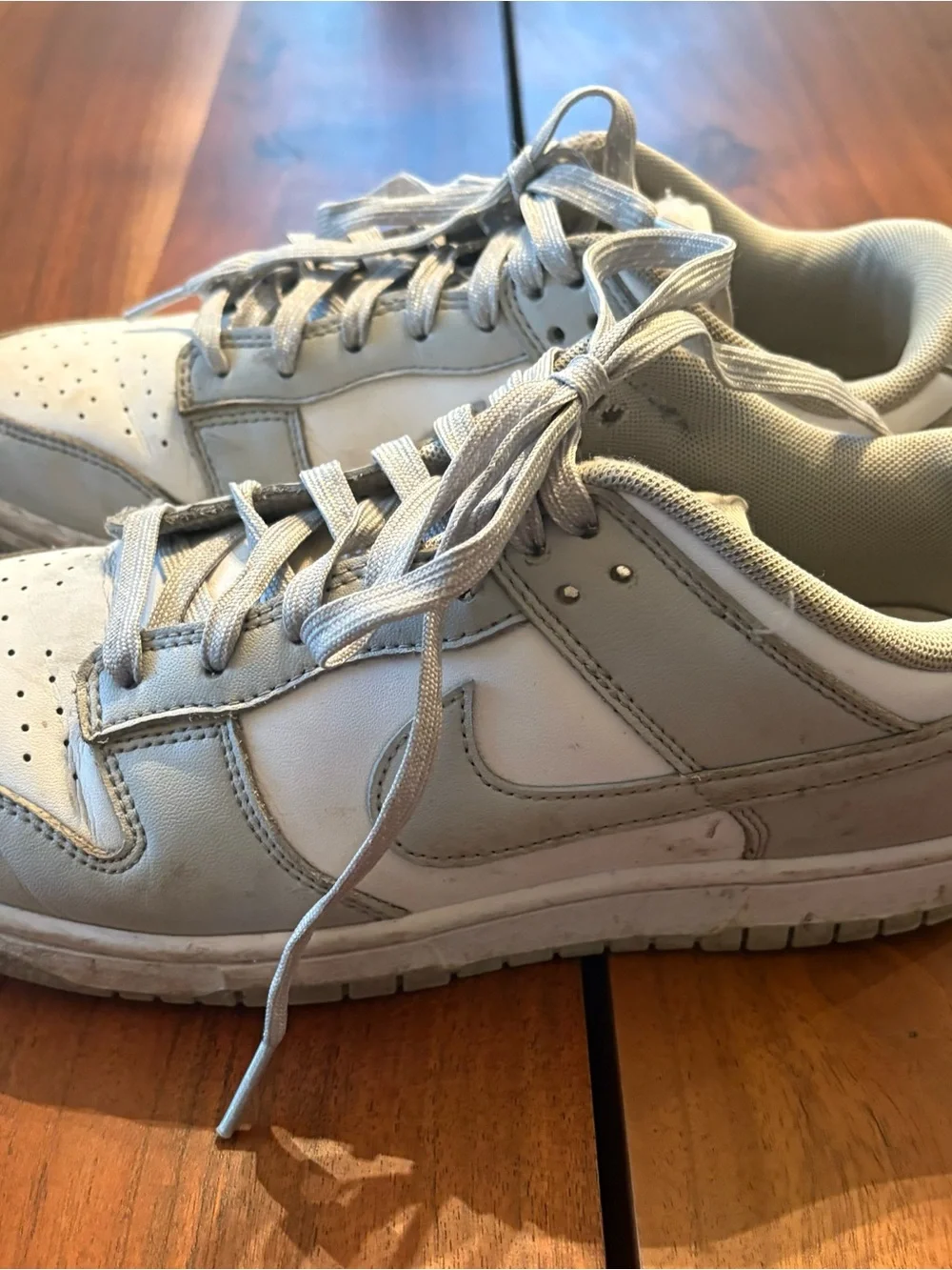 Nike Men’s Dunks - Light Gray & White